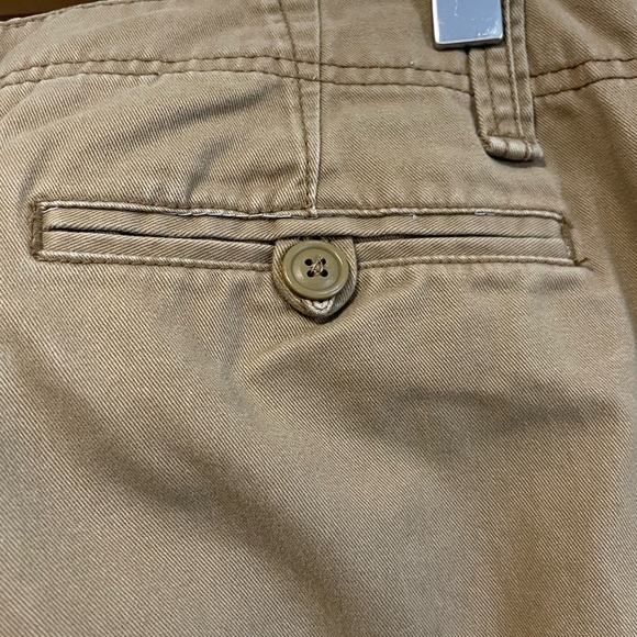 Men’s Tan Broken In Khakis - Size 31 X 30 - Picture 5 of 7
